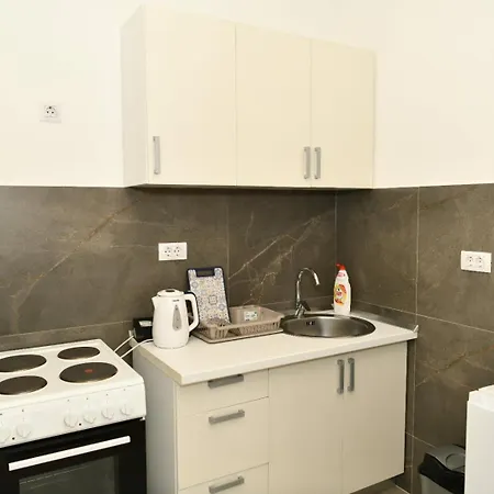Panorama Apartment *